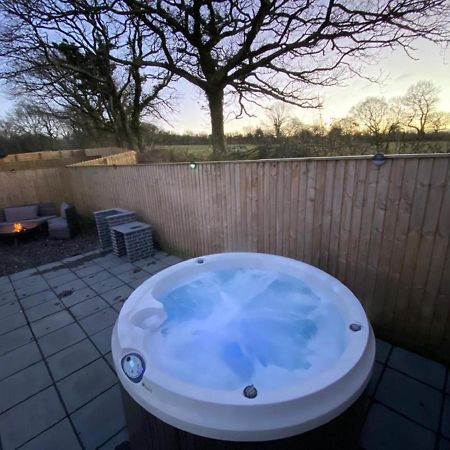 Acorn Cottage Тенби Екстериор снимка