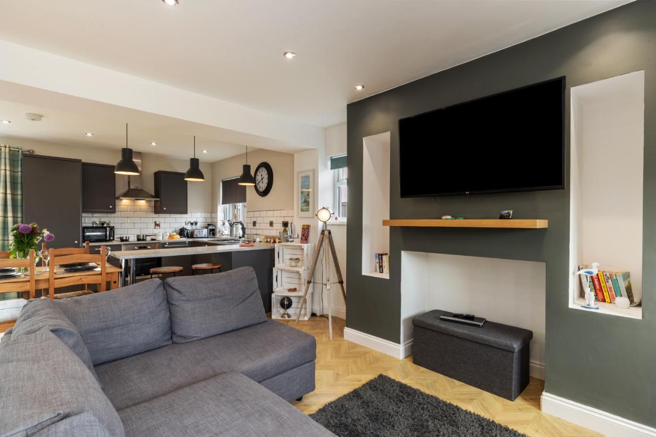 Acorn Cottage Тенби Екстериор снимка