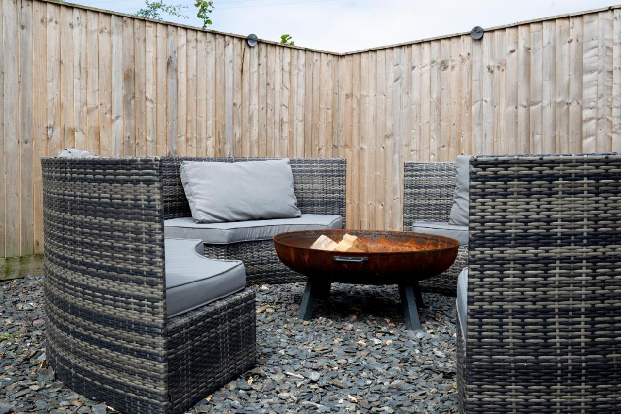 Acorn Cottage Тенби Екстериор снимка