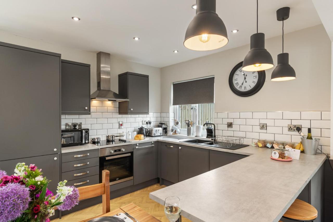 Acorn Cottage Тенби Екстериор снимка